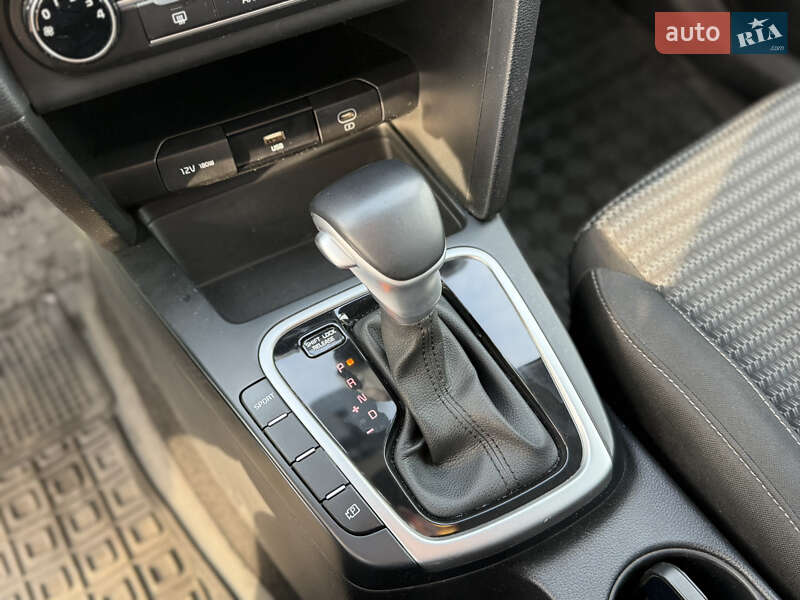Универсал Kia Ceed 2023 в Киеве фото 16 Универсал Kia Ceed 2023 в Киеве