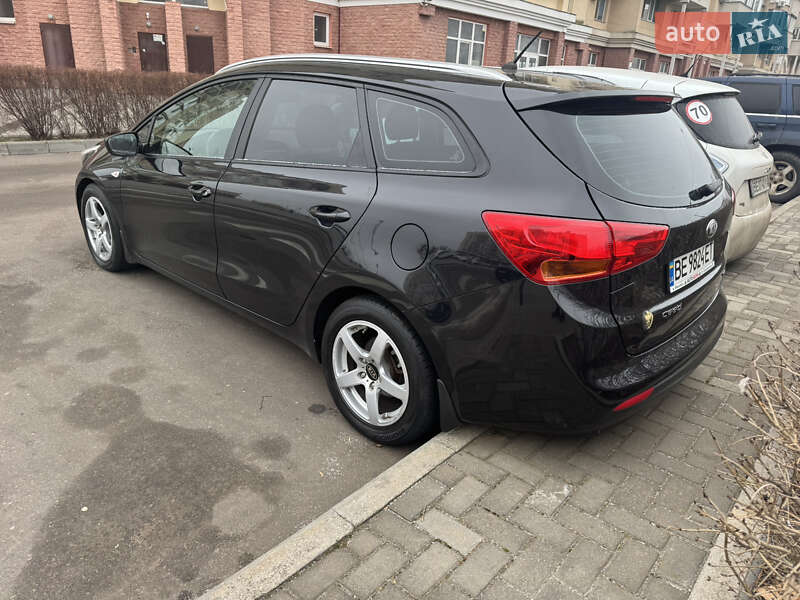 Універсал Kia Ceed 2013 в Миколаєві