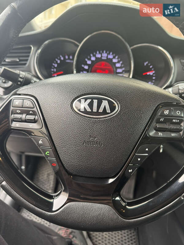 Універсал Kia Ceed 2013 в Миколаєві