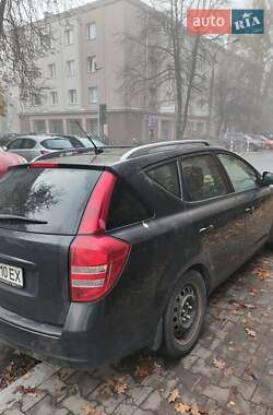 Универсал Kia Ceed 2008 в Демидовке