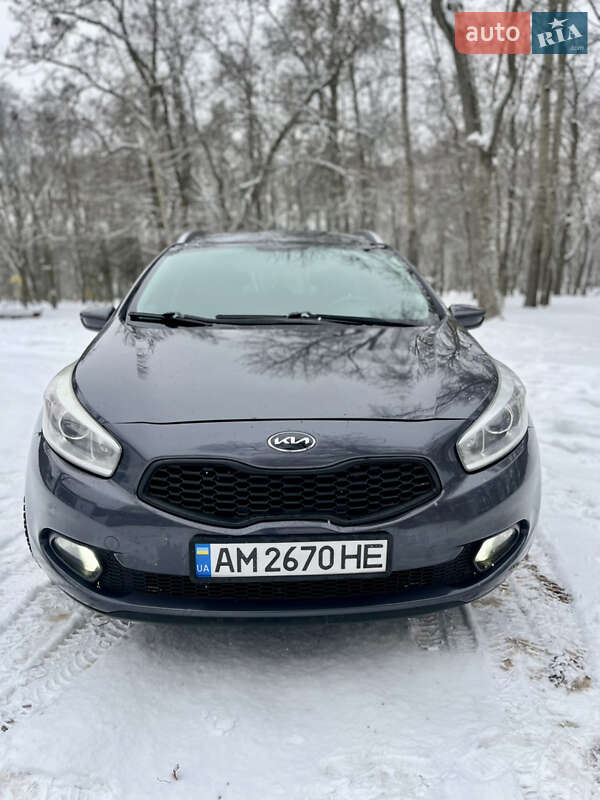 Універсал Kia Ceed 2012 в Чернігові фото 2 Універсал Kia Ceed 2012 в Чернігові