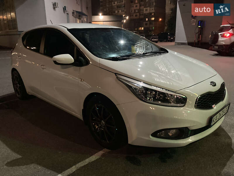 Хэтчбек Kia Ceed 2013 в Киеве фото 2 Хэтчбек Kia Ceed 2013 в Киеве