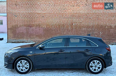 Хэтчбек Kia Ceed 2022 в Киеве