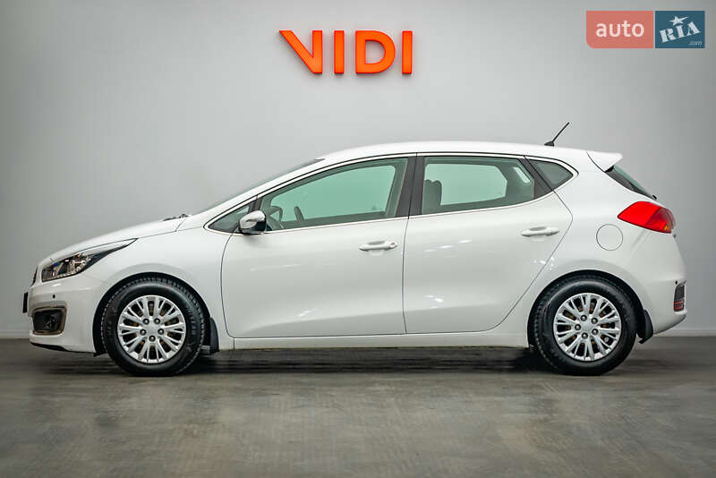 Хетчбек Kia Ceed 2016 в Києві