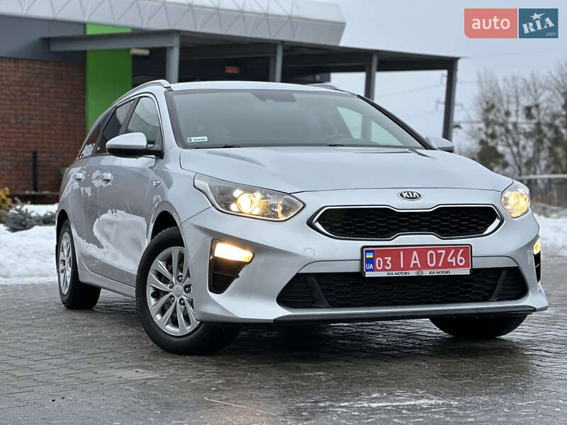 Универсал Kia Ceed 2018 в Луцке