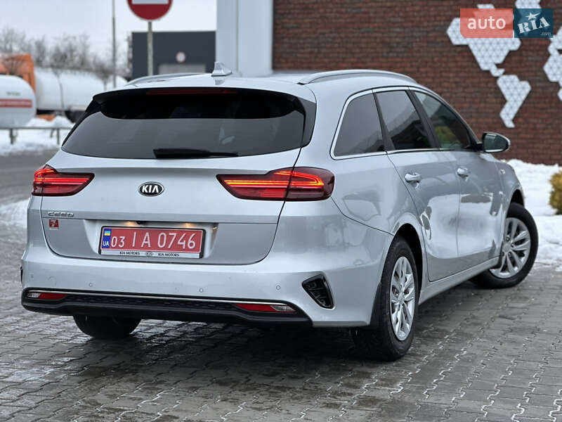Универсал Kia Ceed 2018 в Луцке