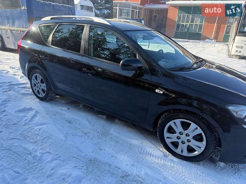 Универсал Kia Ceed 2010 в Виннице