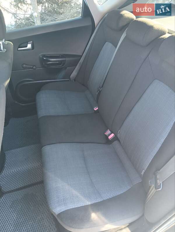 Универсал Kia Ceed 2010 в Виннице