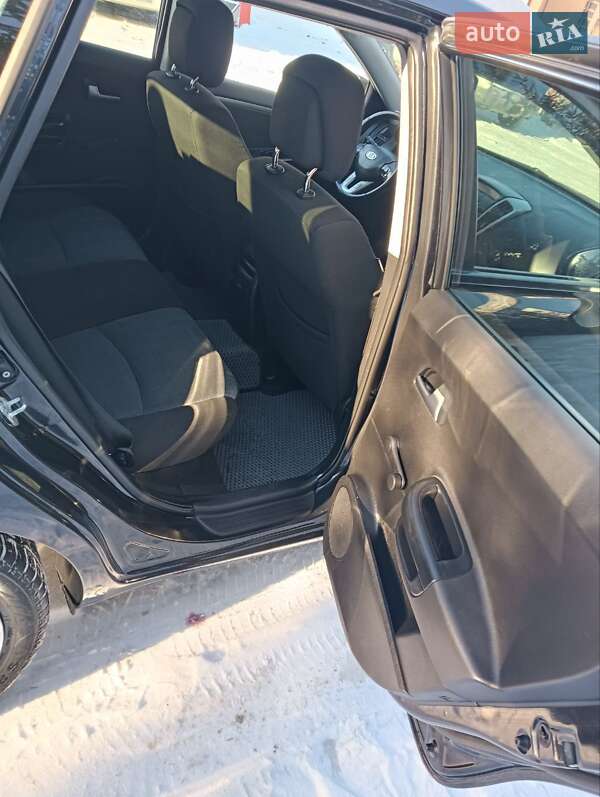 Универсал Kia Ceed 2010 в Виннице