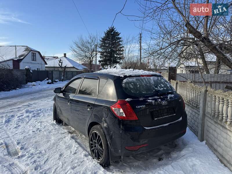 Хетчбек Kia Ceed 2011 в Києві