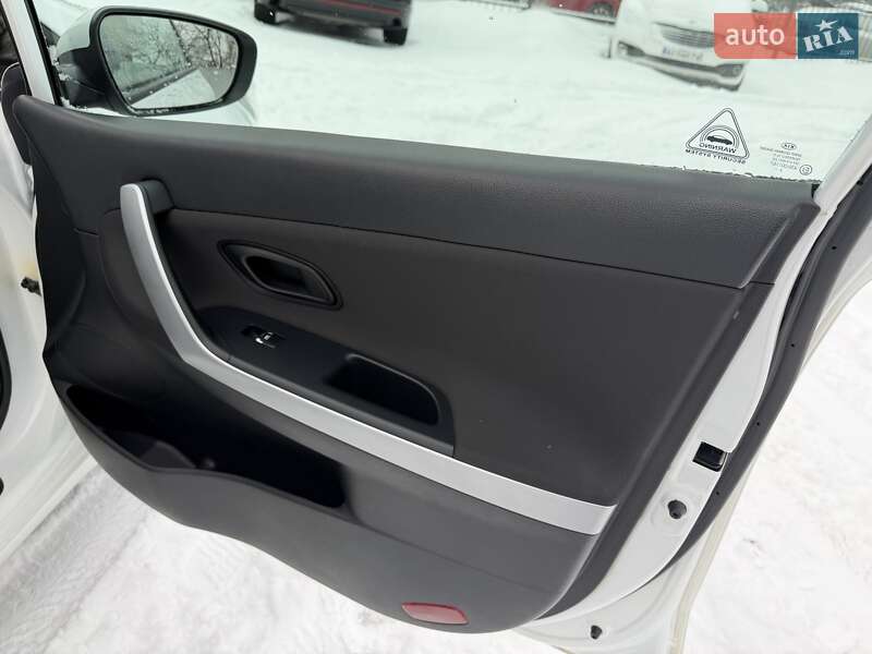 Хэтчбек Kia Ceed 2016 в Киеве