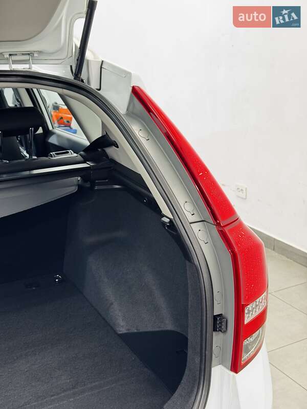 Универсал Kia Ceed 2013 в Стрые