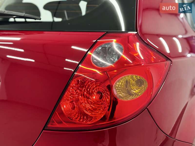 Хетчбек Kia Ceed 2007 в Стрию