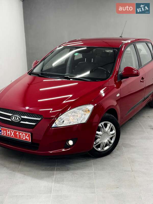 Хетчбек Kia Ceed 2007 в Стрию