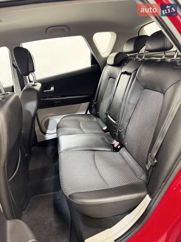 Хетчбек Kia Ceed 2007 в Стрию