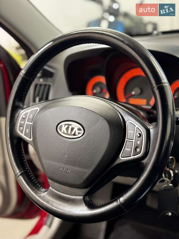 Хетчбек Kia Ceed 2007 в Стрию