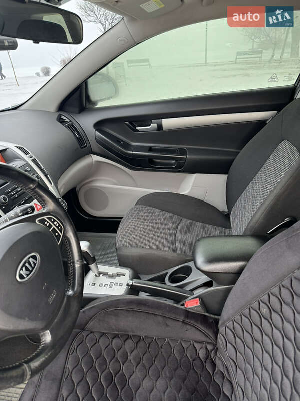 Хэтчбек Kia Ceed 2008 в Черкассах фото 15 Хэтчбек Kia Ceed 2008 в Черкассах