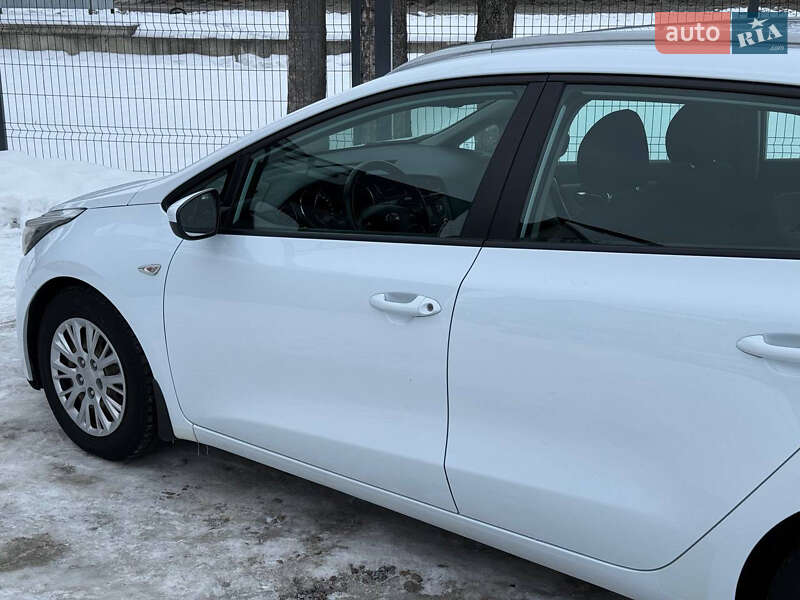 Универсал Kia Ceed 2013 в Стрые