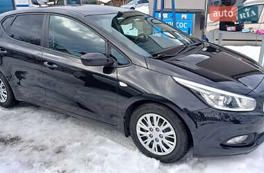 Хэтчбек Kia Ceed 2014 в Львове