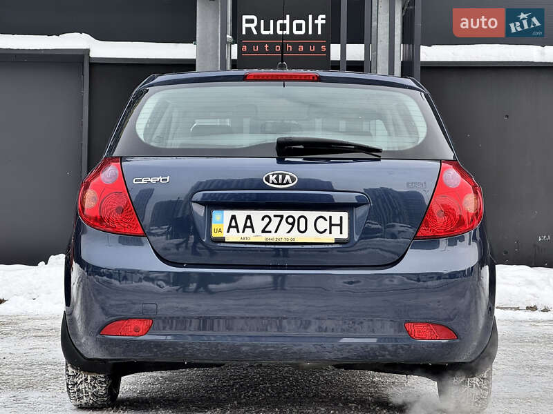 Хэтчбек Kia Ceed 2009 в Киеве