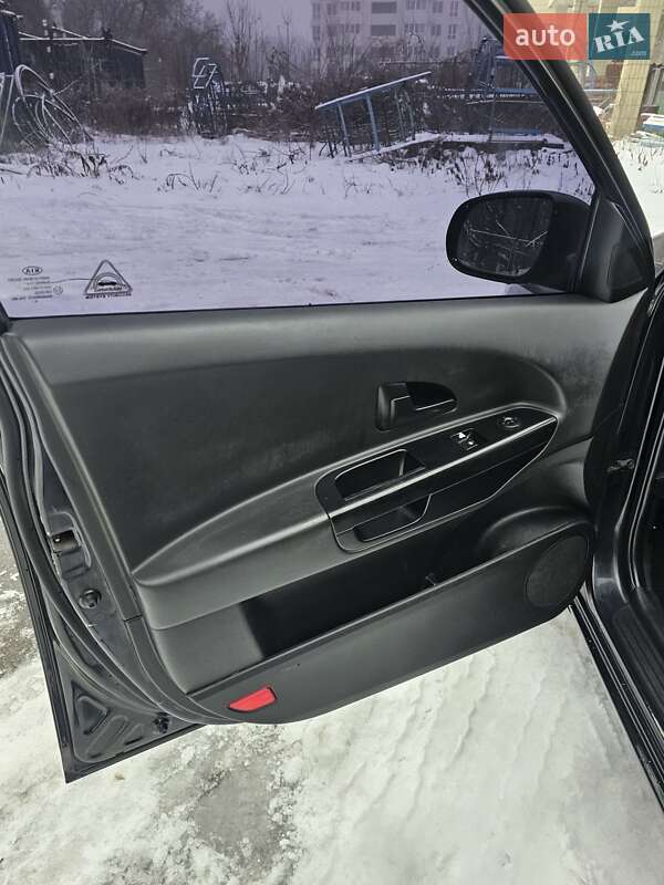 Універсал Kia Ceed 2010 в Києві