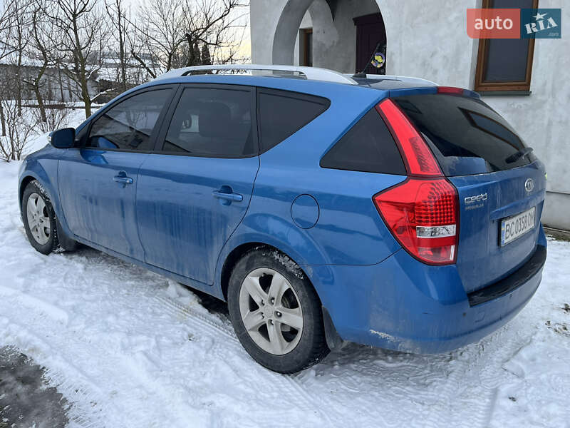 Універсал Kia Ceed 2012 в Львові