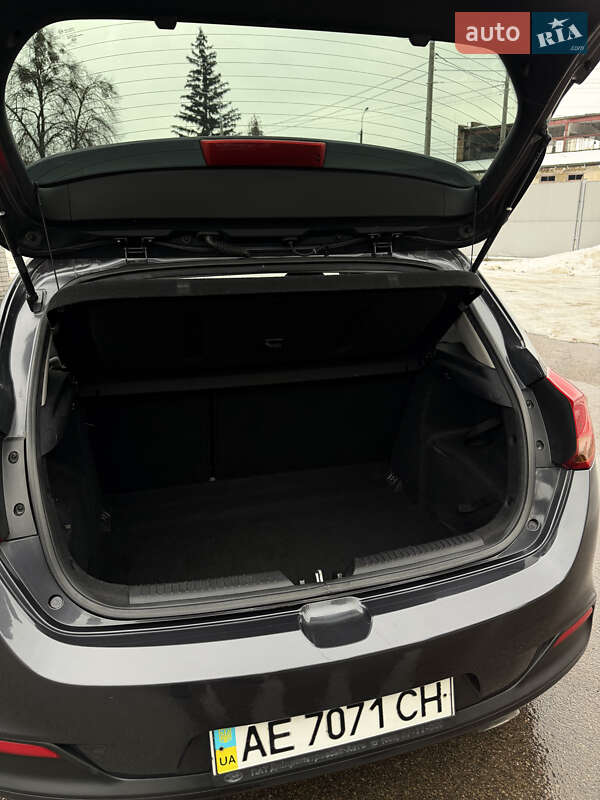 Хетчбек Kia Ceed 2013 в Києві