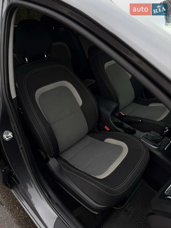 Хетчбек Kia Ceed 2013 в Києві