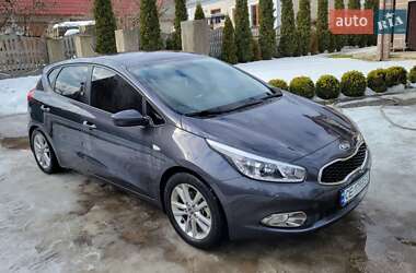 Хетчбек Kia Ceed 2013 в Сокирянах