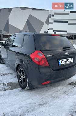 Хэтчбек Kia Ceed 2007 в Ивано-Франковске