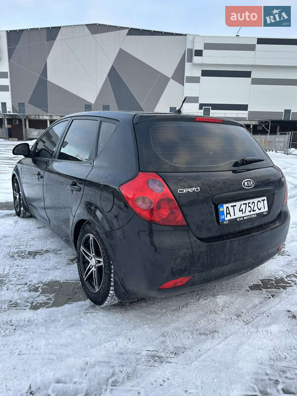 Хэтчбек Kia Ceed 2007 в Ивано-Франковске