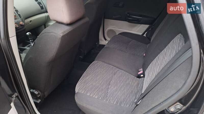 Хэтчбек Kia Ceed 2008 в Полтаве фото 13 Хэтчбек Kia Ceed 2008 в Полтаве