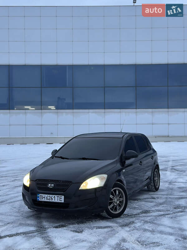 Kia Ceed 2008