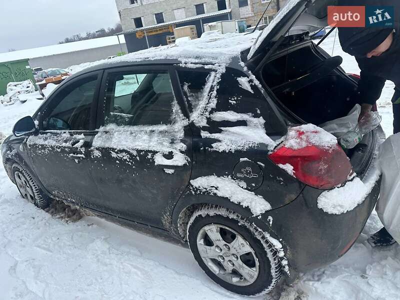 Хетчбек Kia Ceed 2008 в Києві фото 4 Хетчбек Kia Ceed 2008 в Києві
