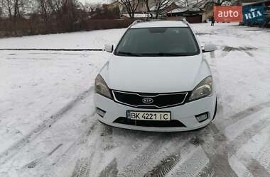 Універсал Kia Ceed 2012 в Рівному