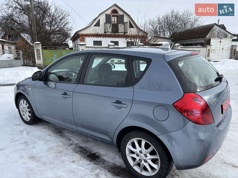 Хэтчбек Kia Ceed 2008 в Хороле фото 56 Хэтчбек Kia Ceed 2008 в Хороле