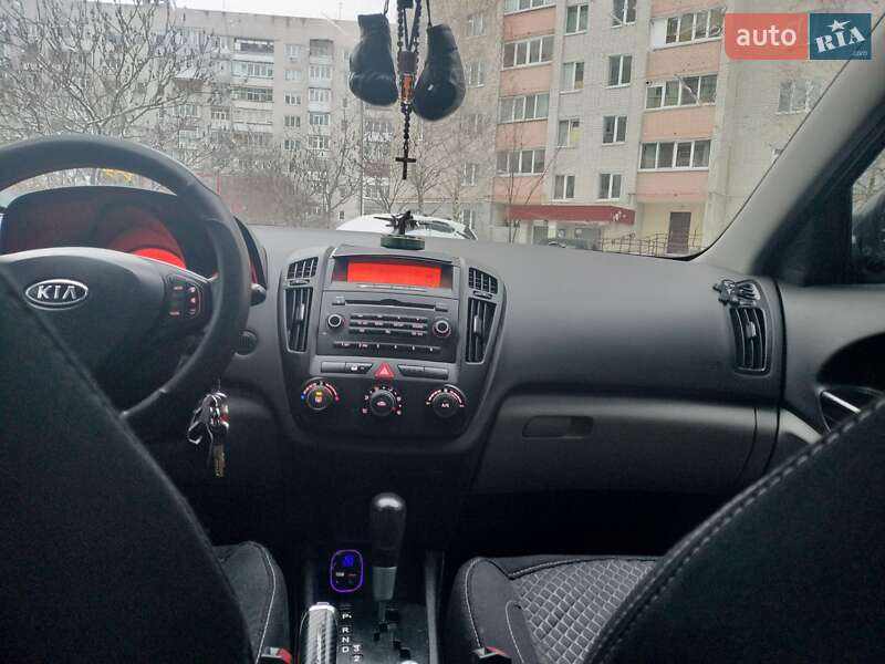 Універсал Kia Ceed 2008 в Павлограді