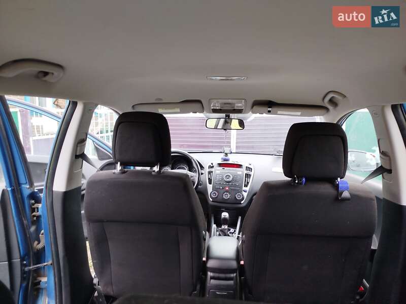 Хетчбек Kia Ceed 2009 в Барвінковому