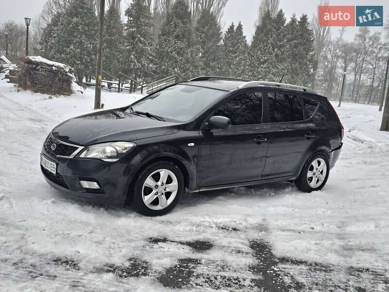 Універсал Kia Ceed 2010 в Києві фото 2 Універсал Kia Ceed 2010 в Києві