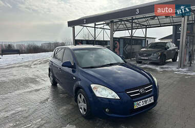 Хэтчбек Kia Ceed 2007 в Львове
