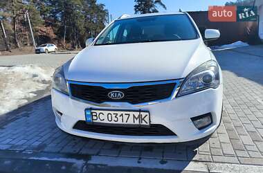 Универсал Kia Ceed 2011 в Львове