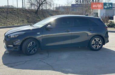 Хэтчбек Kia Ceed 2022 в Днепре