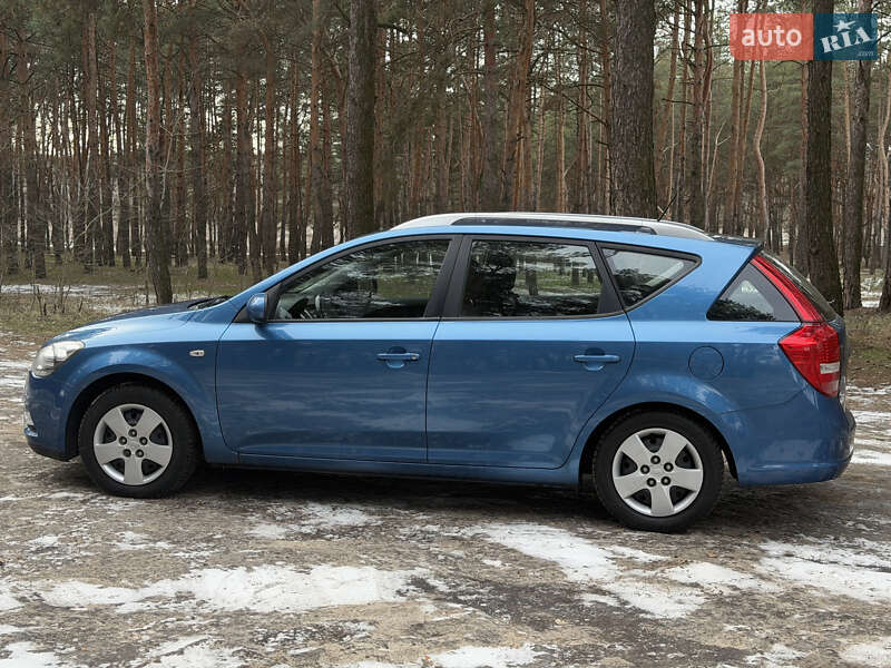 Универсал Kia Ceed 2010 в Каменском фото 7 Универсал Kia Ceed 2010 в Каменском