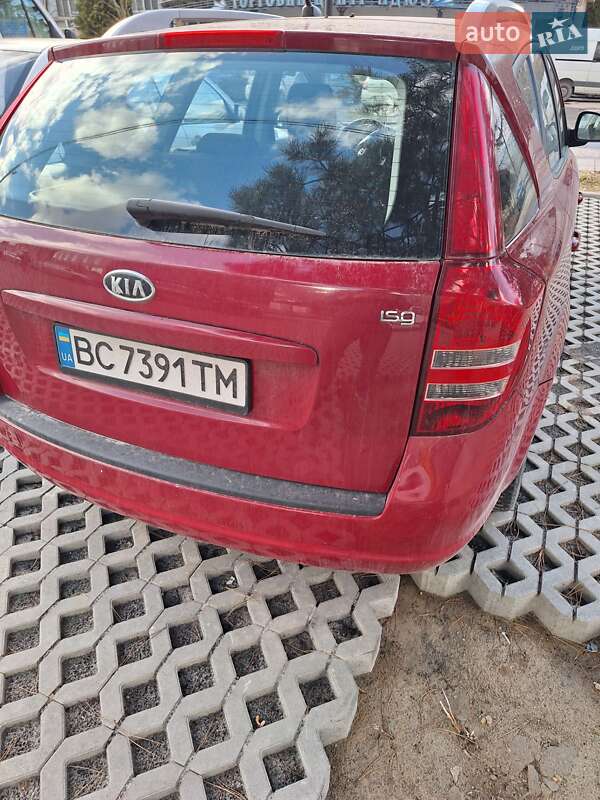 Универсал Kia Ceed 2008 в Стрые фото 3 Универсал Kia Ceed 2008 в Стрые