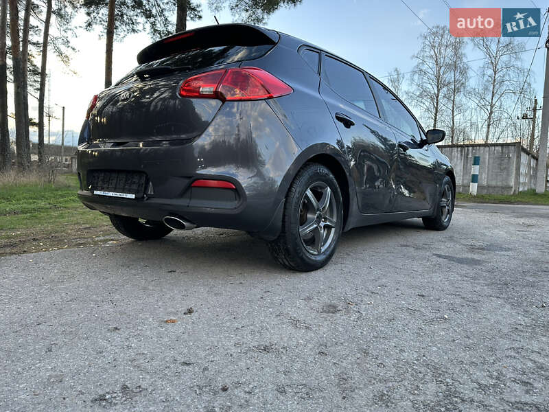 Хэтчбек Kia Ceed 2013 в Киеве фото 12 Хэтчбек Kia Ceed 2013 в Киеве