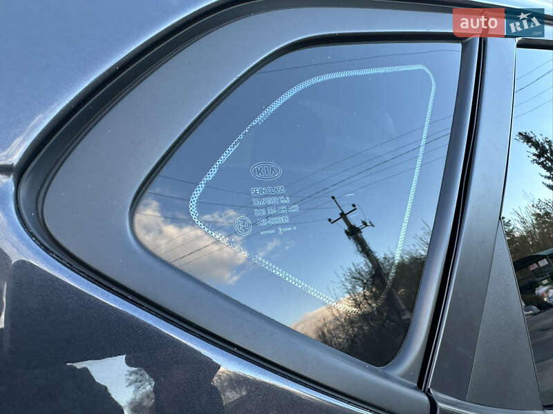 Хэтчбек Kia Ceed 2013 в Киеве фото 19 Хэтчбек Kia Ceed 2013 в Киеве