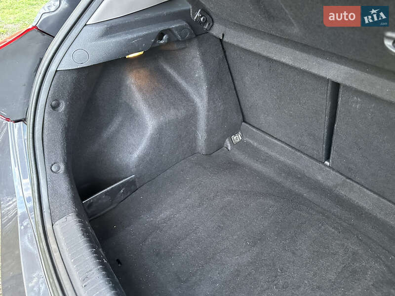 Хэтчбек Kia Ceed 2013 в Киеве фото 55 Хэтчбек Kia Ceed 2013 в Киеве