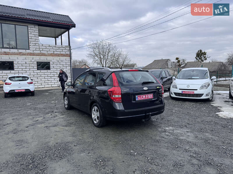 Універсал Kia Ceed 2010 в Звенигородці