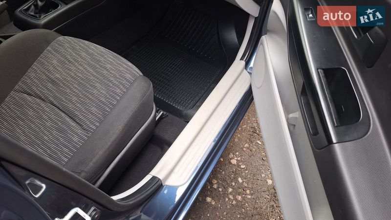 Хэтчбек Kia Ceed 2007 в Полтаве