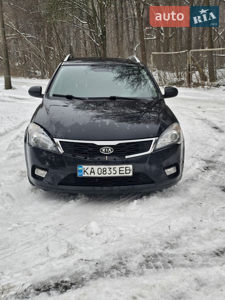 Универсал Kia Ceed 2010 в Киеве